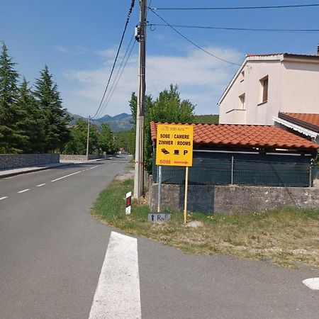 Apartman Alen Podhum エクステリア 写真