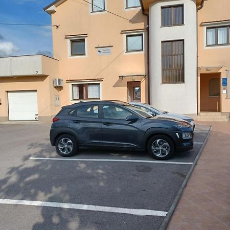 Apartman Alen Podhum エクステリア 写真